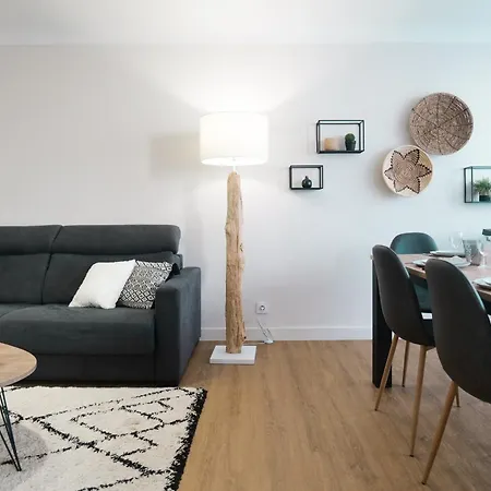 Apartment Renove Idealement Situe Dans Le Centre Pieton Des Sables D'olonne Les Sables-d'Olonne