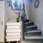 Rénové Idéalement Situe Dans Le Centre Piéton Des Sables D'olonne Apartamento